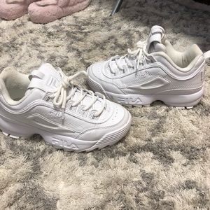 WHITE WOMENS FILA DISRUPTOR 2’S